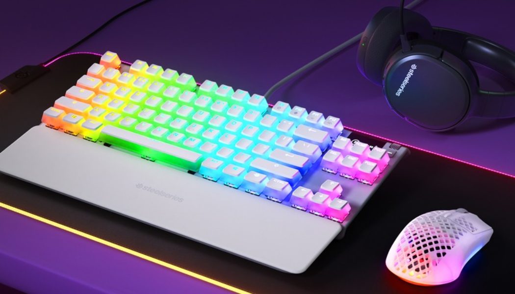 SteelSeries Unveils Its Phantasmal Ghost Collection Gaming Keyboard and Mouse