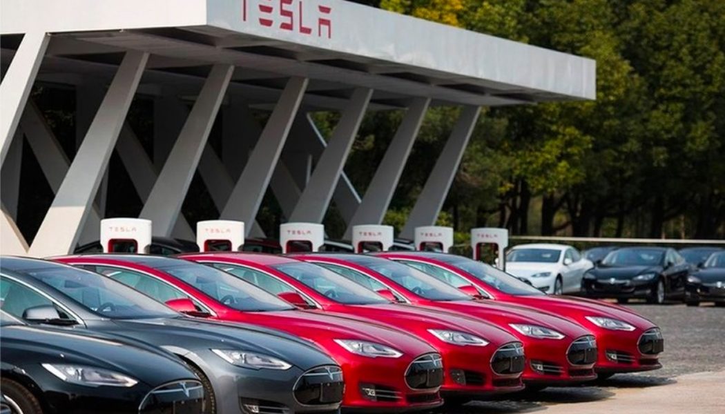 Tesla Ordered To Turn Over All Autopilot Data to Federal Agency