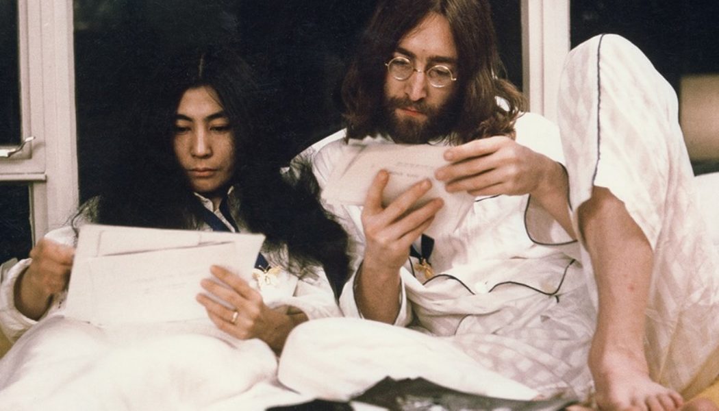 Unreleased Song From John Lennon and Yoko Ono Auctions for Almost $60,000 USD