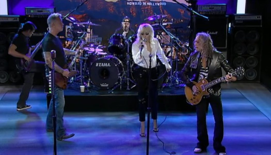 Watch METALLICA And MILEY CYRUS Perform ‘Nothing Else Matters’ On ‘The Howard Stern Show’