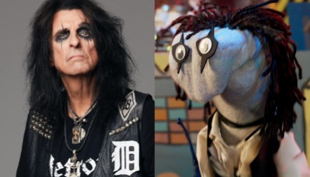 ALICE COOPER Gets SOCK PUPPET Parody Treatment