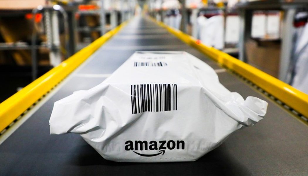 Amazon to Spend “Several Billion Dollars” to Offset Shipping Delays During Holiday Season