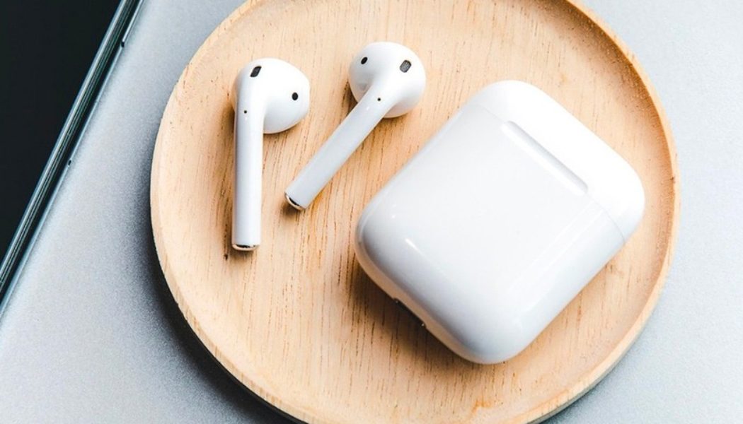 Apple Extends Free AirPods Pro Repairs to Three Years