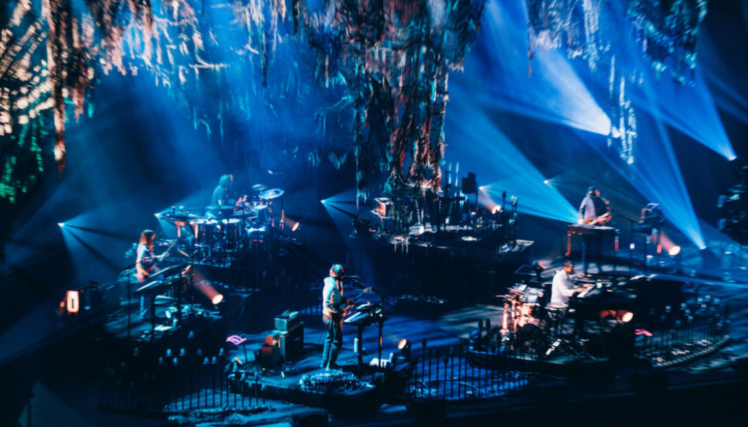 Bon Iver Show No Rust at Self-Titled Anniversary Shows in Los Angeles