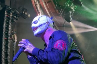 COREY TAYLOR Defends SLIPKNOT’s ‘Stringent’ COVID-19 ‘Restrictions’ During ‘Knotfest Roadshow’ Tour