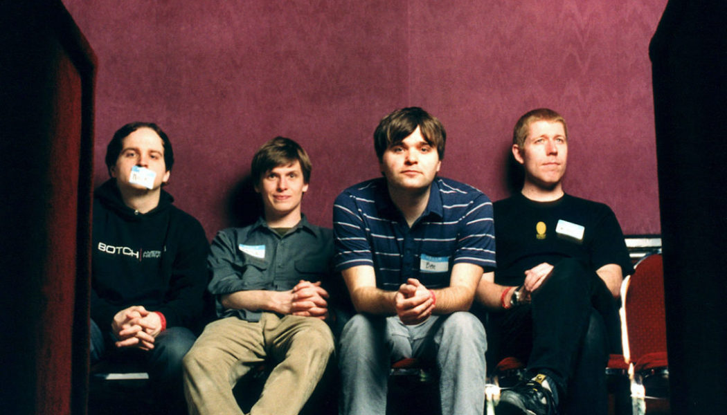 Death Cab for Cutie: How Dysfunction and Desire Fueled The Photo Album