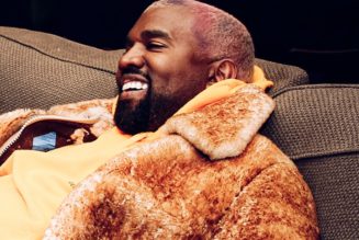 Fans Share Experience of Flying Economy With Kanye West