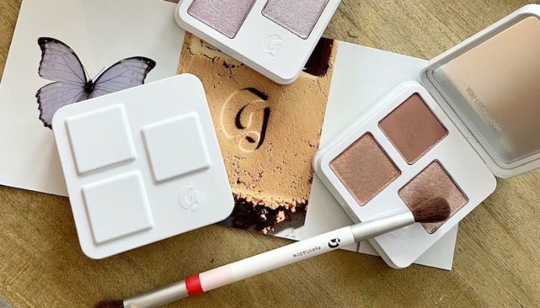 Glossier Just Launched Eye Shadow Palettes, and We Tried Them All