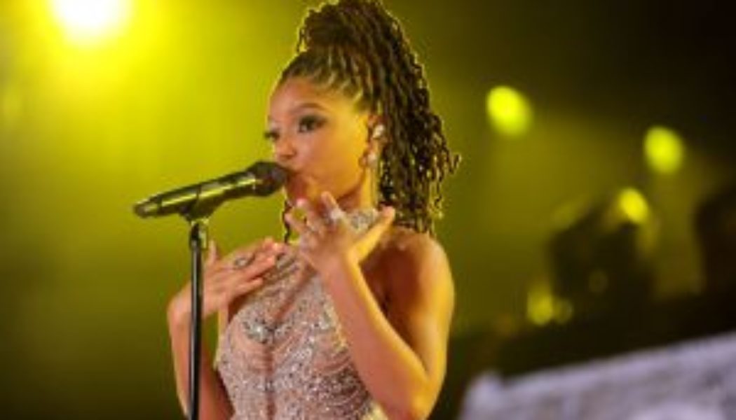 Halle Bailey Performs “Can You Feel The Love Tonight” At Disney World’s 50th Anniversary