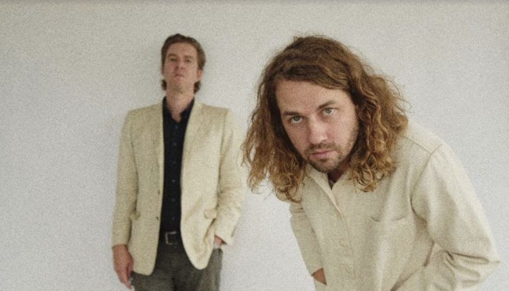 Hamilton Leithauser and Kevin Morby Share New Song “Virginia Beach”: Stream