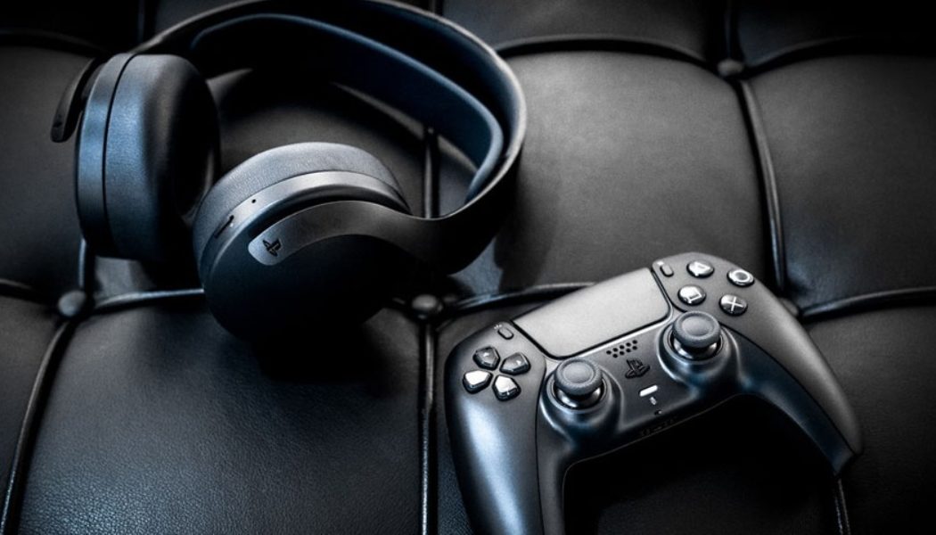 Here’s a Closer Look at the PS5 Pulse 3D Wireless Headset in “Midnight Black”