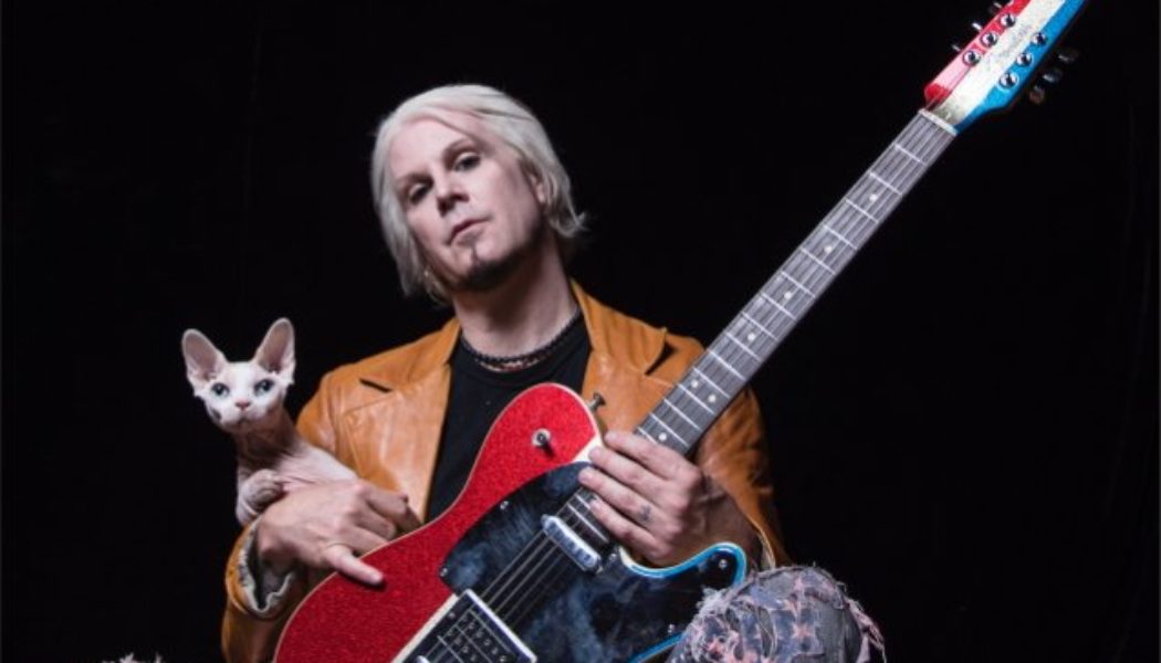 JOHN 5 Says All Former Members Of VAN HALEN Should Take Part In Hypothetical EDDIE VAN HALEN Tribute Concert