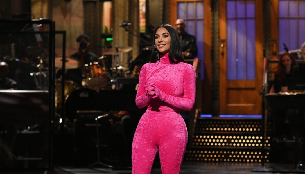 Kim Kardashian’s Pop Trio Auditions for Costco in This ‘SNL’ Sketch That Was Cut for Time: Watch