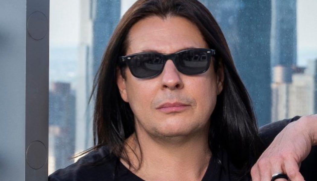 MIKE MANGINI Accepts That He Will Never Be Fully Embraced By ‘A Small Group’ Of DREAM THEATER Fans