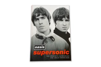 Oasis ‘Supersonic’ Is an Upbeat Look at The Band’s Golden Years