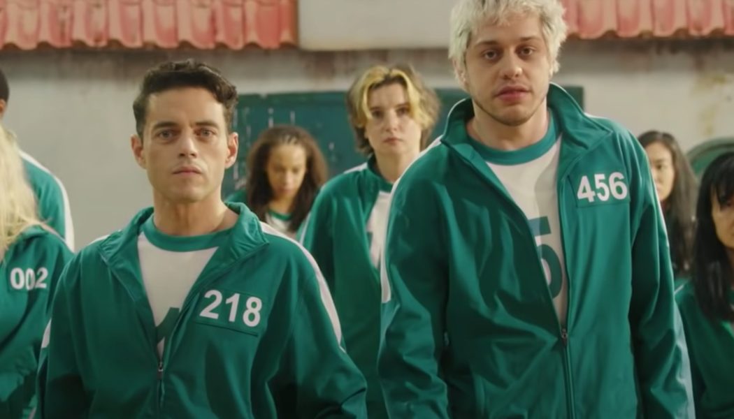 Rami Malek & Pete Davidson Star in ‘Squid Game’ Country Music Video on ‘SNL’: Watch