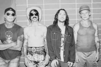 Red Hot Chili Peppers Announce Massive Tour with The Strokes, Beck & HAIM