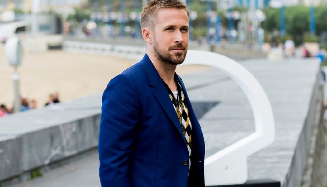 Ryan Gosling in “Final Negotiations” to Portray Ken in Greta Gerwig’s ‘Barbie’ Movie