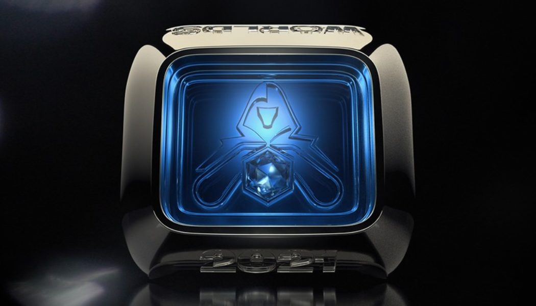 Take an Official Look at Mercedes-Benz’s ‘League of Legends’ 2021 World Championship Rings