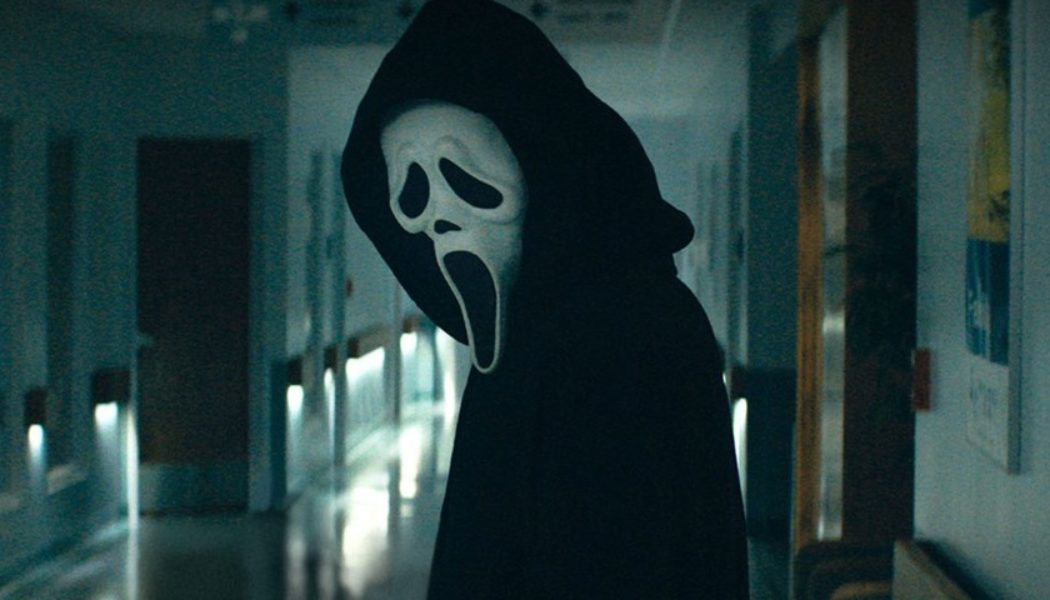 The First ‘Scream’ Trailer Welcomes the Ghostface Killer’s Horrific Return