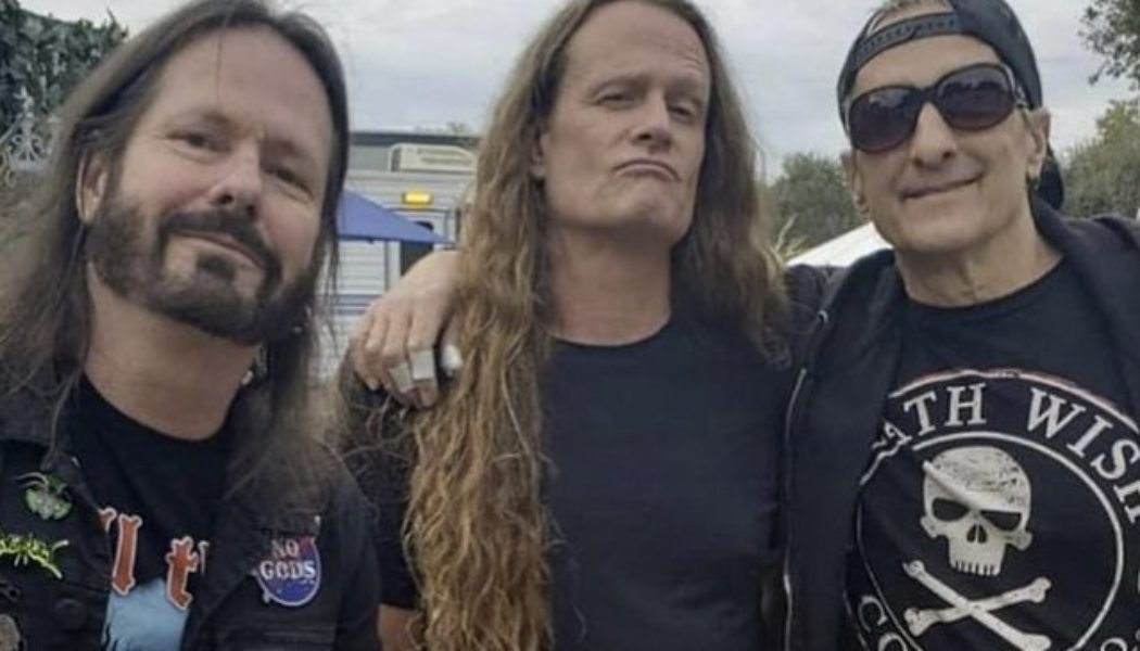 TOM HUNTING Rejoins EXODUS On Stage At AFTERSHOCK Festival (Video)