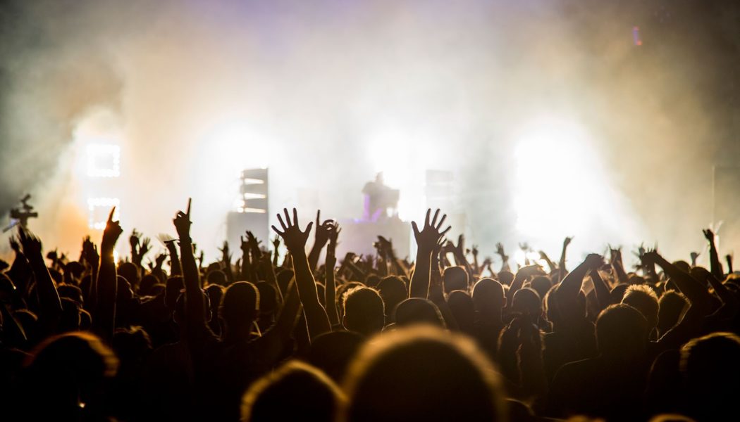 Two-Thirds of Music Fans Favor Vaccine or Mask Mandates at Concerts: Study