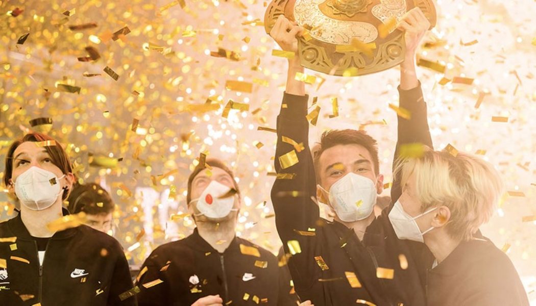 Underdogs Team Spirit Wins $18.2 Million USD at ‘Dota 2’ The International 2021