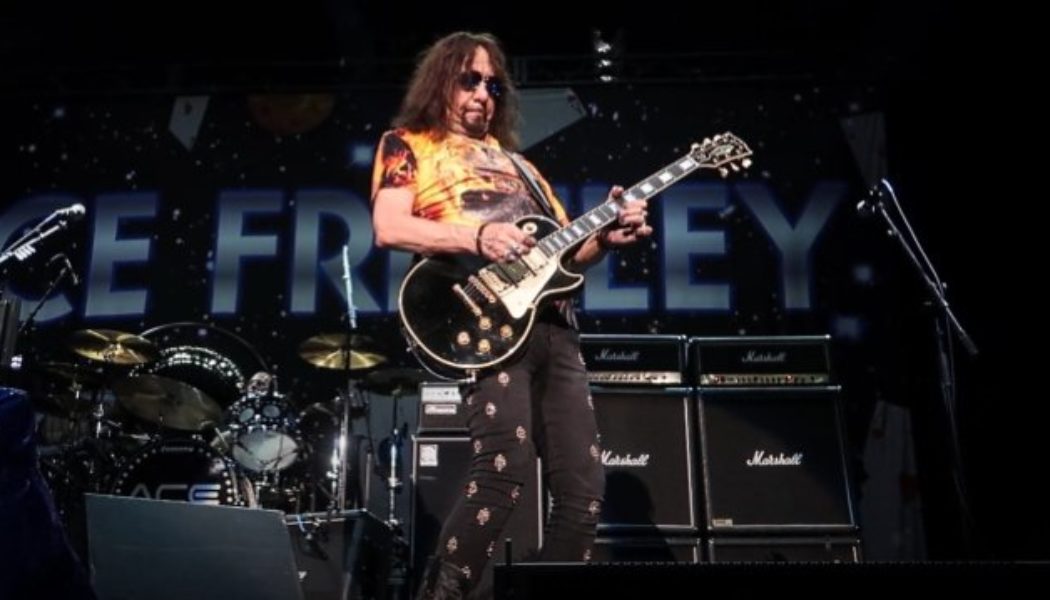 Watch Front-Row Video Of ACE FREHLEY’s Performance In Nashville