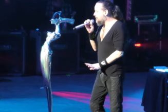 Watch KORN Perform In Mansfield