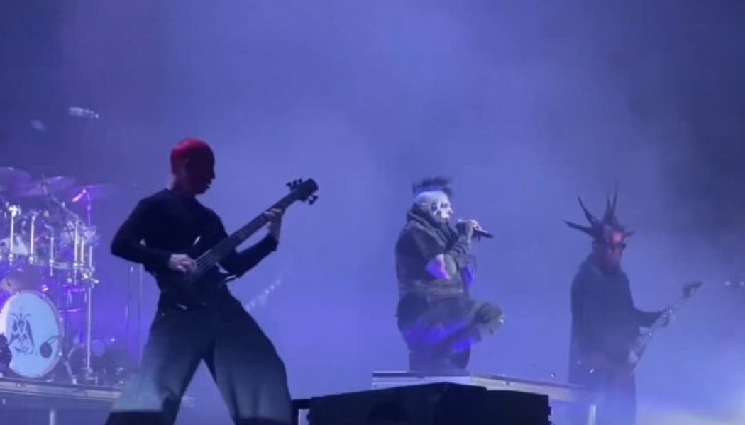 Watch Reunited MUDVAYNE Perform At AFTERSHOCK Festival