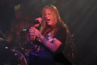 Watch SEBASTIAN BACH Perform SKID ROW’s Entire ‘Slave To The Grind’ Album In Philadelphia