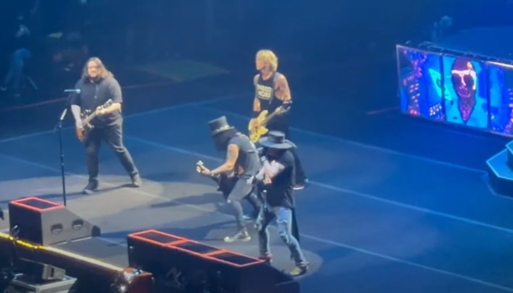 WOLFGANG VAN HALEN Performs ‘Paradise City’ With GUNS N’ ROSES (Video)