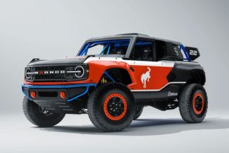 Ford Unveils Baja 1000-Ready Bronco Desert Racer