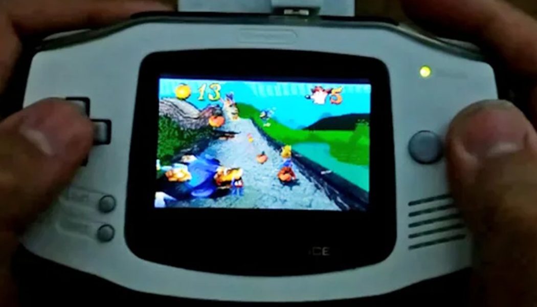 Hacker Manages to Run PlayStation Games on a Game Boy Advance