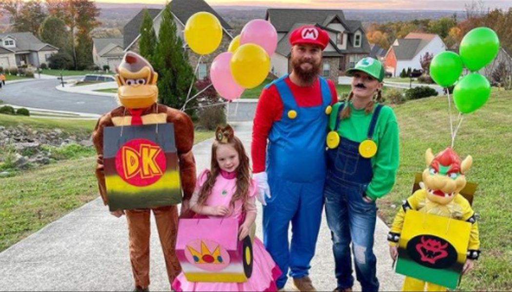 Happy Halloween: Here Are The Teen Moms (And Their Kiddos) All Dressed Up