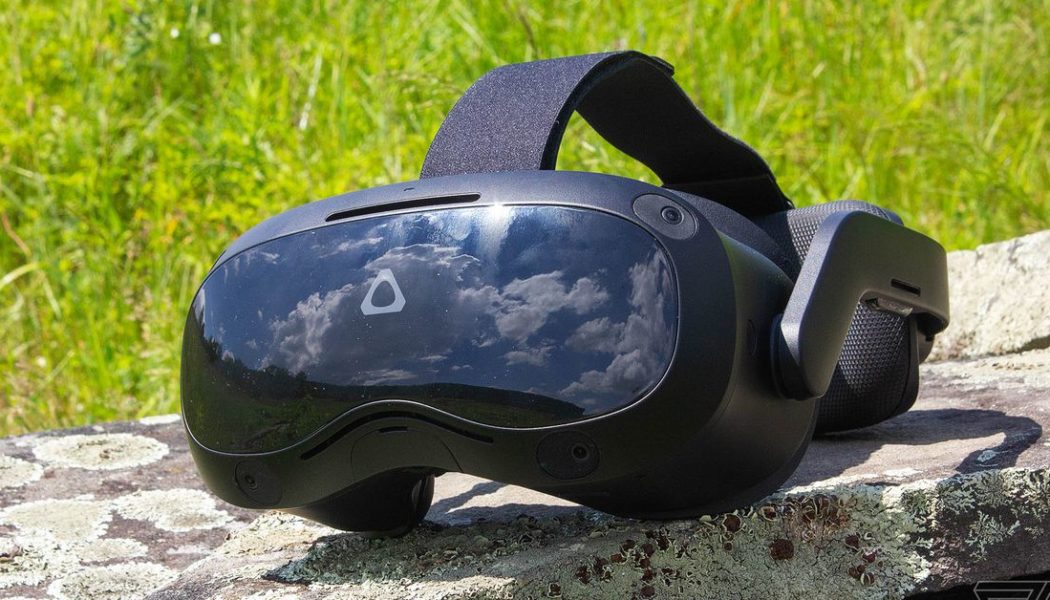 HTC’s Vive Focus 3 update could free arcades from VR backpacks