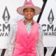 Jimmie Allen Tearfully Accepts New Artist of the Year Award at 2021 CMAs