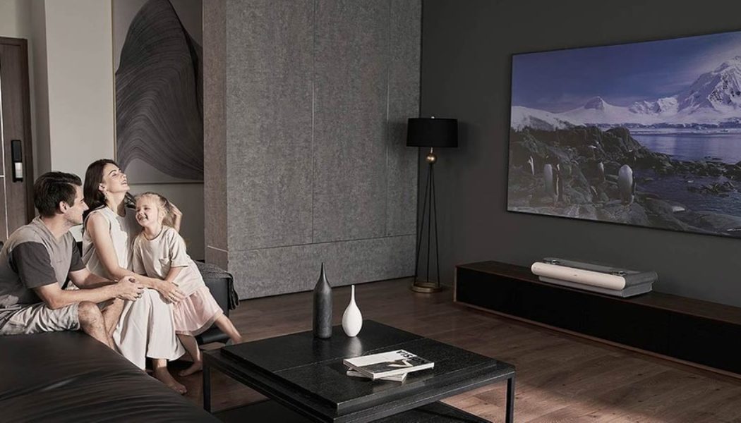 JMGO’s U2 Ultra-Short Throw Projector Delivers 4K Tri-Color Laser Performance in a Sleek Package