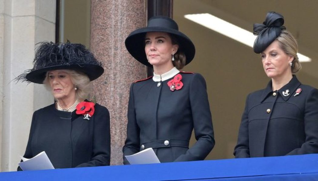 Kate Middleton Rewore Her Favourite Winter Coat for Remembrance Day