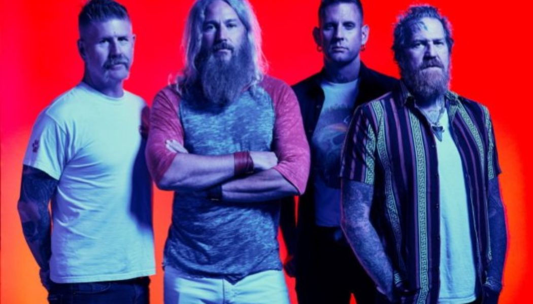 MASTODON’s TROY SANDERS On Touring During The Pandemic: ‘You Have To Scale Back Your Extracurricular Activities’