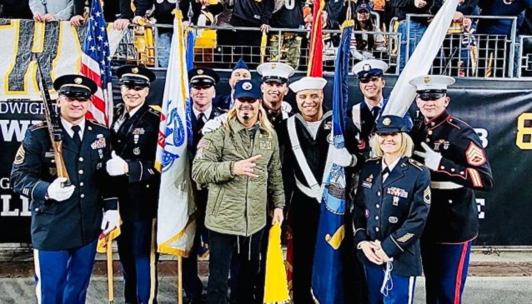 POISON Singer BRET MICHAELS Honors Veterans On ‘Monday Night Football’: Photos, Video