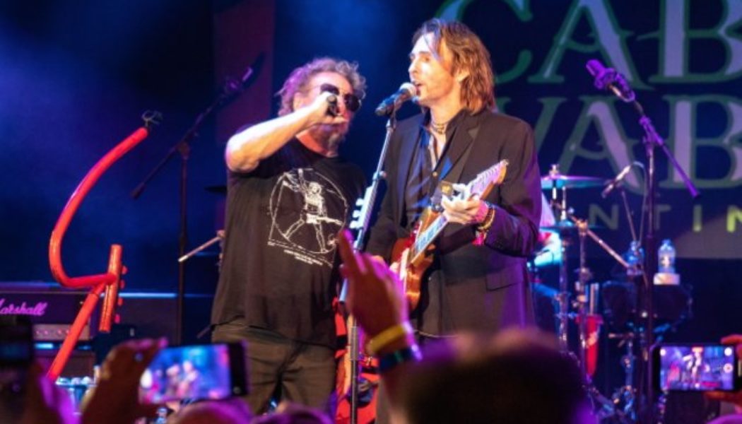 SAMMY HAGAR Joined On Stage By RICK SPRINGFIELD During Las Vegas Residency: Photos, Video