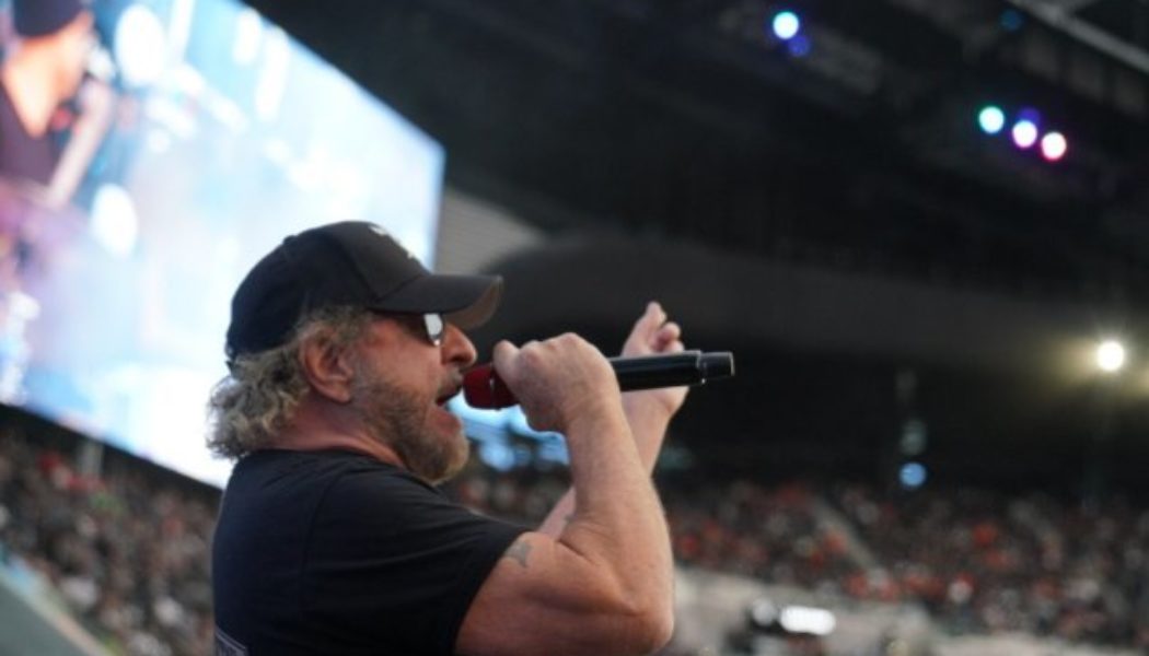 SAMMY HAGAR Performs At Halftime During RAIDERS Vs. BENGALS Game In Las Vegas: Video, Photos