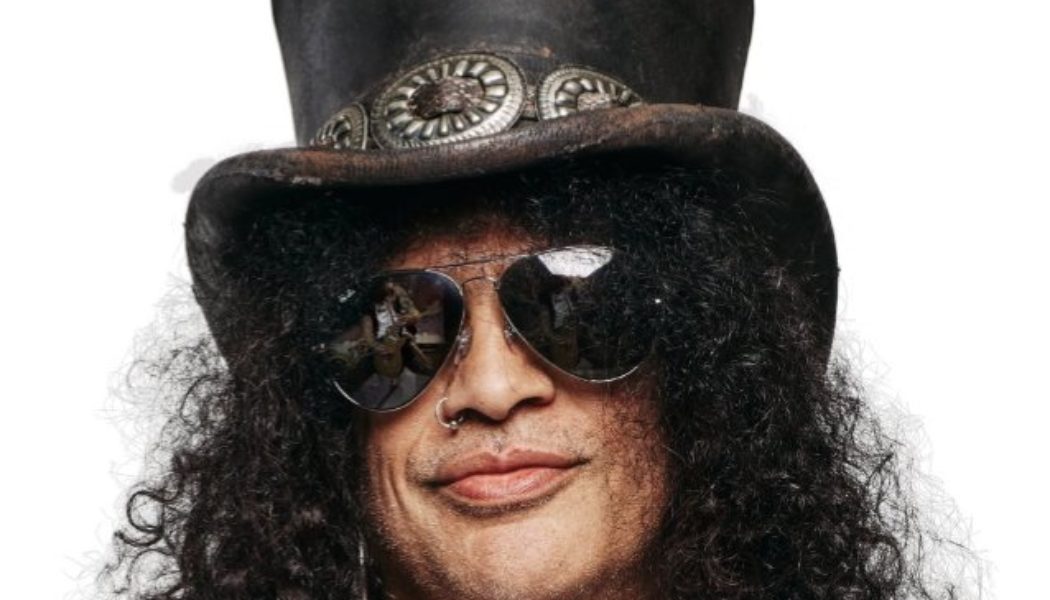 SLASH On ‘4’ Album: ‘This Is Actually The Most Live I’ve Recorded So Far’