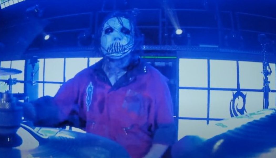 SLIPKNOT’s JAY WEINBERG Unveils New Mask During ‘Knotfest Los Angeles’ Performance