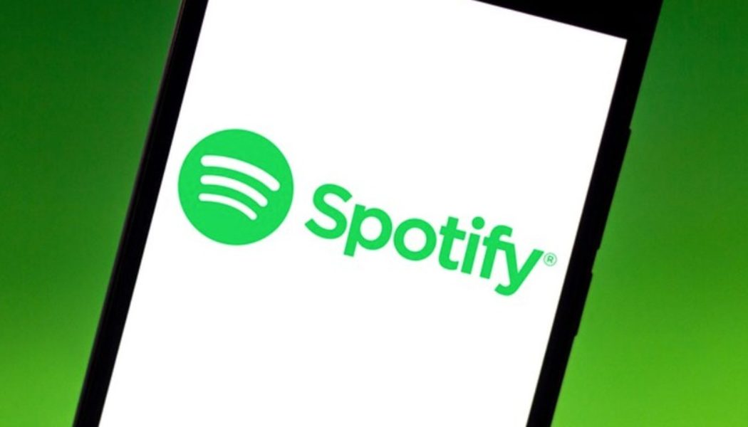 Spotify Launches Synchronized Lyrics for All Users