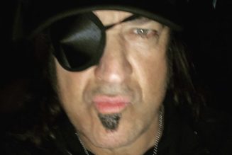 STRYPER’s MICHAEL SWEET To Undergo Emergency Eye Surgery For Detached Retina