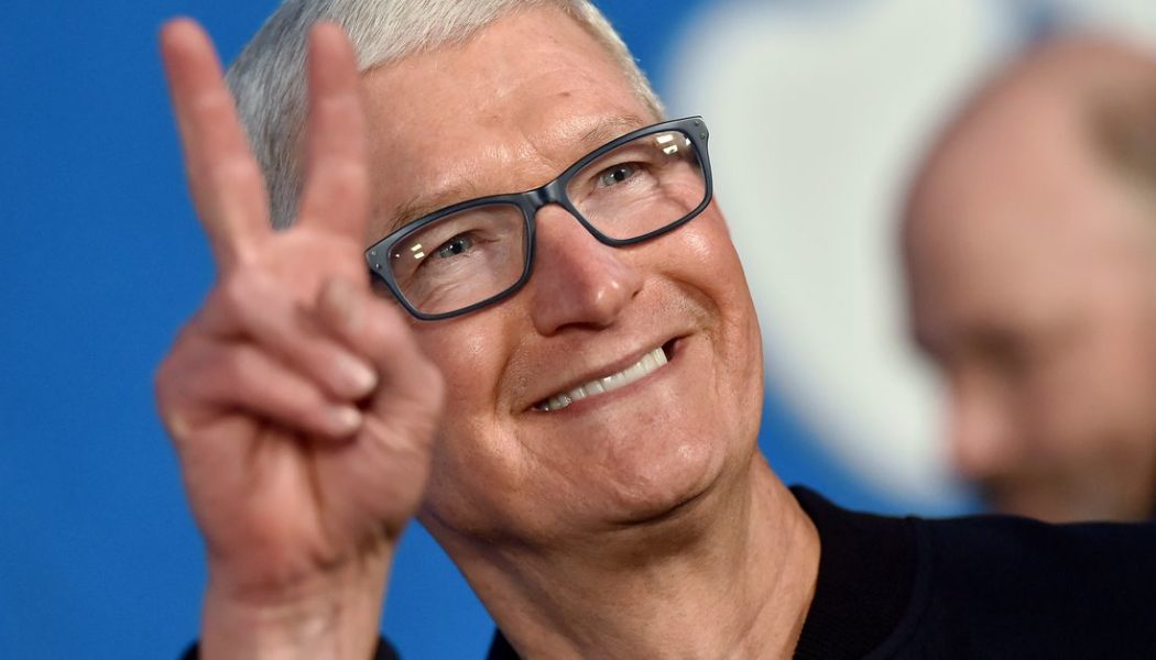 Tim Cook says he owns cryptocurrency