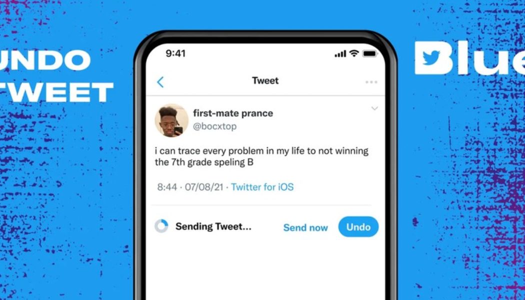 Twitter Blue Subscription Service Launches in the United States