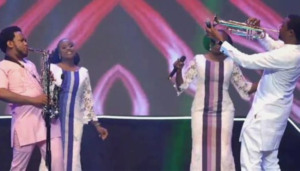 VIDEO: Beejay Sax ft Nathaniel Bassey – Ese O Baba